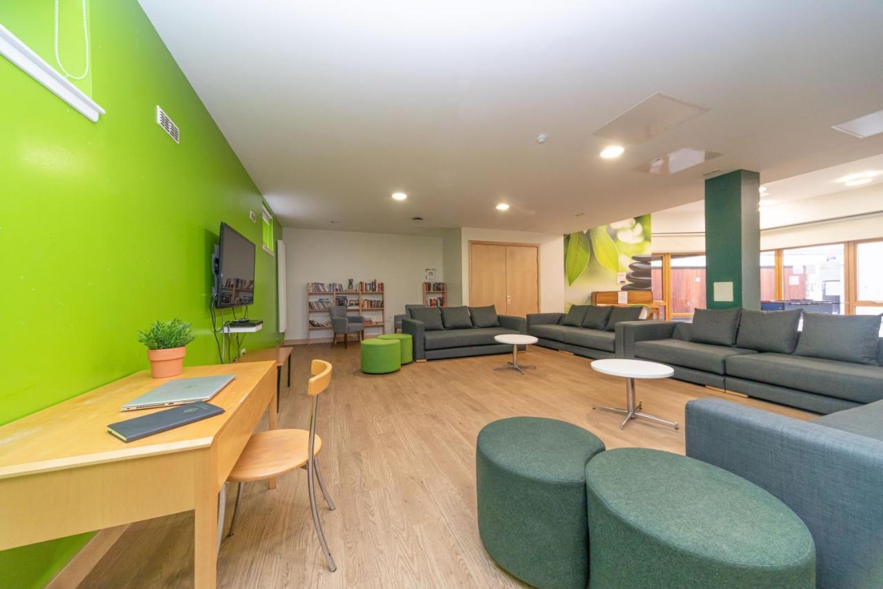 Apartament Joivy Affordable 3,4,5 And 12 Bed Private Flats Next To Royal Mile (Adults Only) Edynburg Zewnętrze zdjęcie